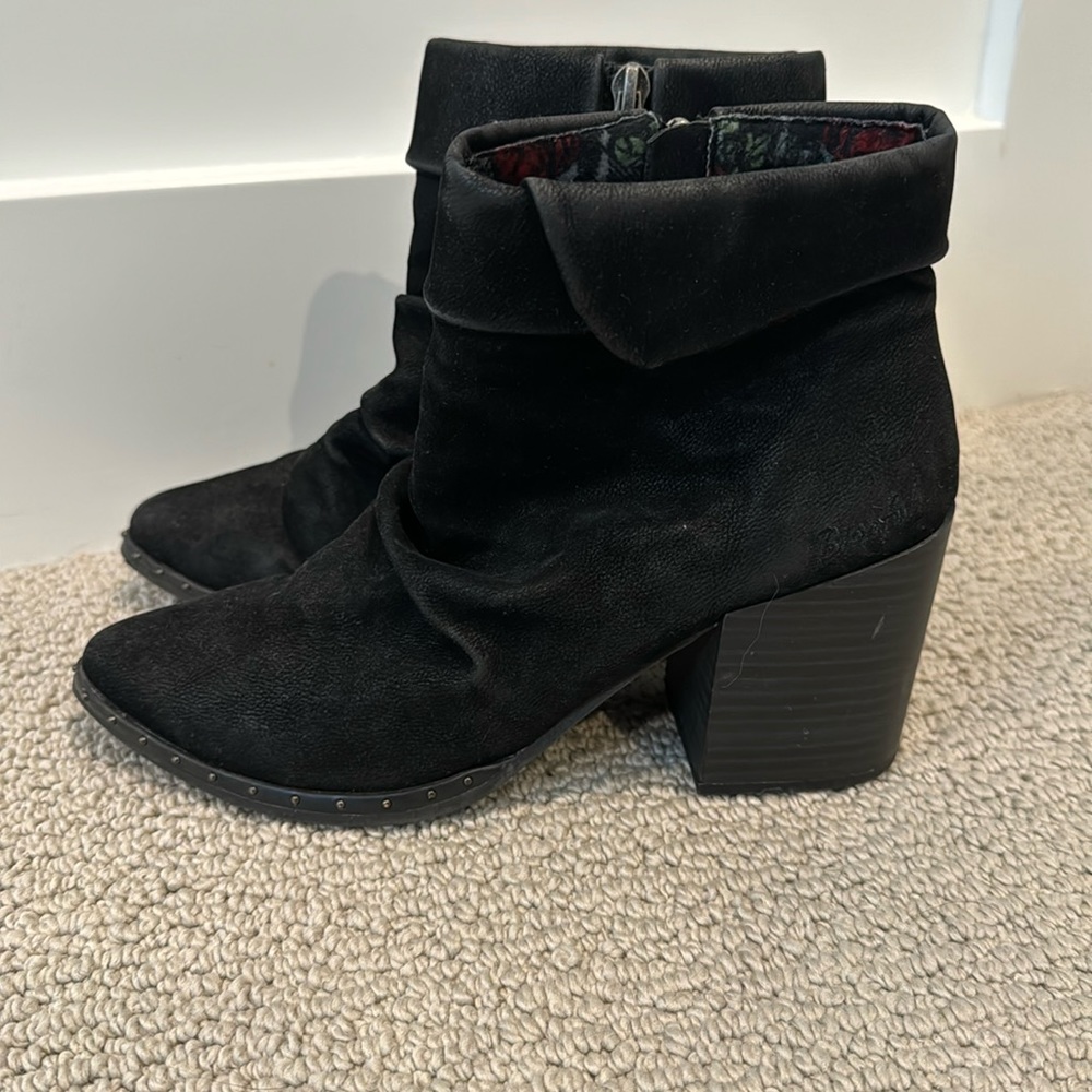 Booties blow fish